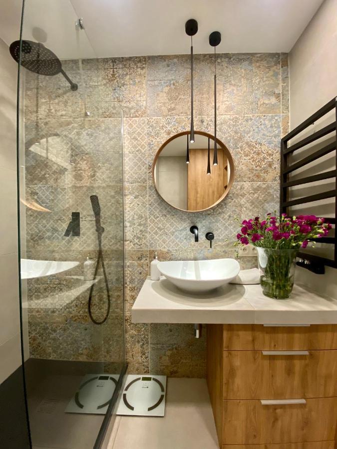 Aravel Suites Wrocław Eksteriør billede
