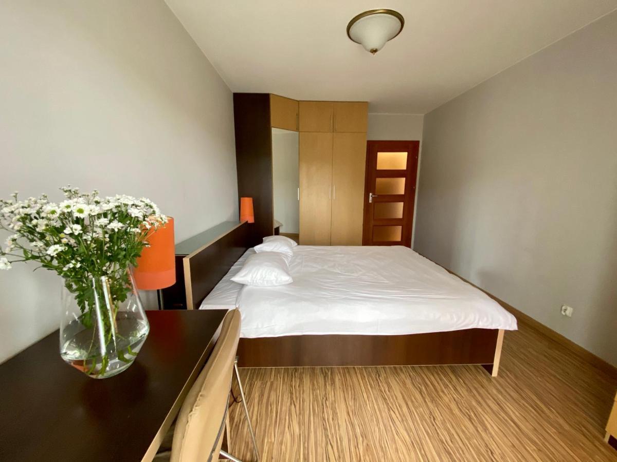 Aravel Suites Wrocław Eksteriør billede