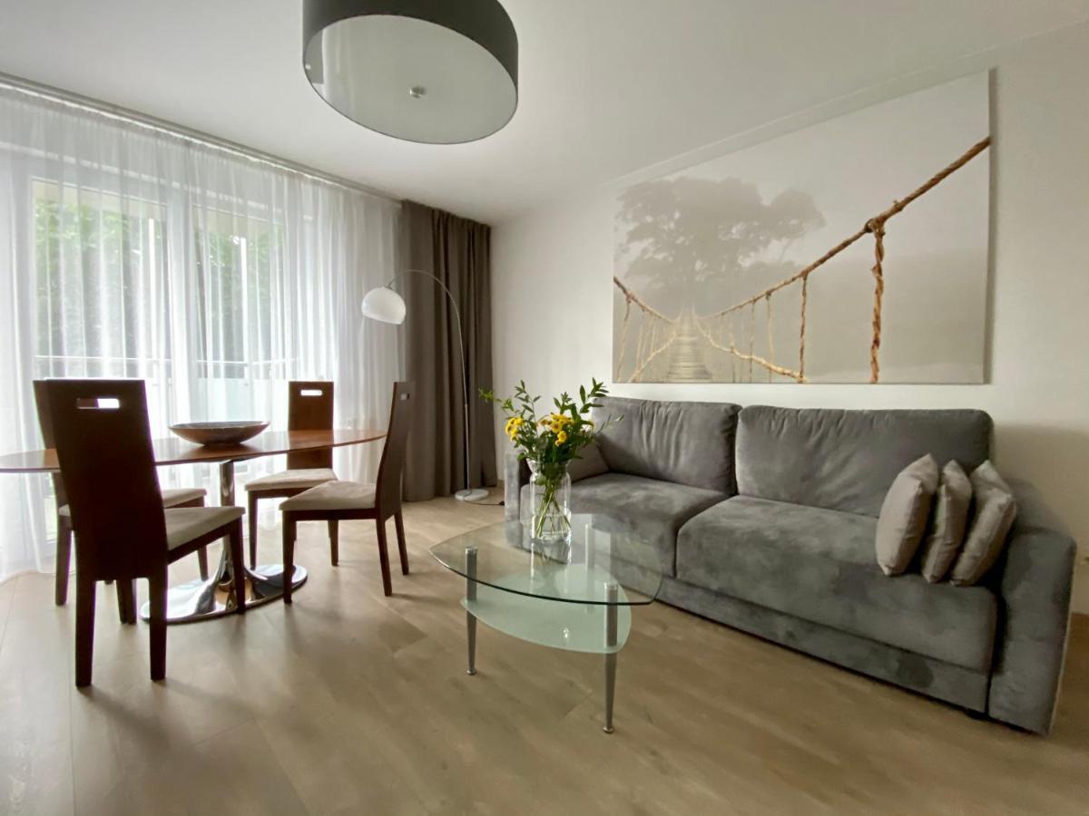 Aravel Suites Wrocław Eksteriør billede